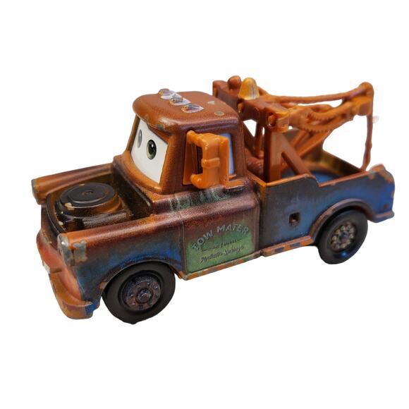 Cars 2 Race Team Mater Tow Truck Die-Cast 3" Action Figure Vehicle Disney Pixar - Picture 1 of 9